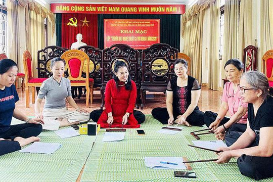 Đưa nghệ thuật đến gần công chúng