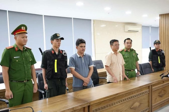 Triệt phá đường dây mua bán hóa đơn khống hơn 2.000 tỷ đồng