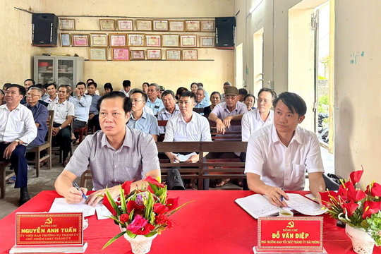 Tiếp tục đổi mới, nâng cao chất lượng sinh hoạt chi bộ