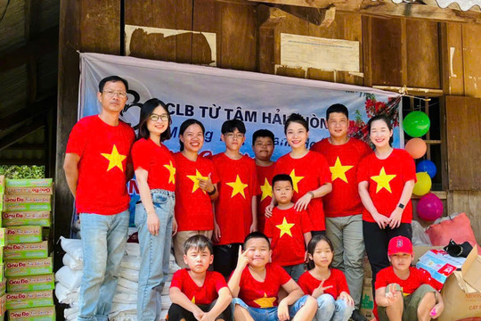 Bền bỉ trao yêu thương