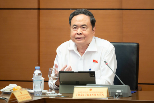 Chuyển tư duy ban phát thông tin sang hỗ trợ người dân tự bảo vệ bằng pháp luật
