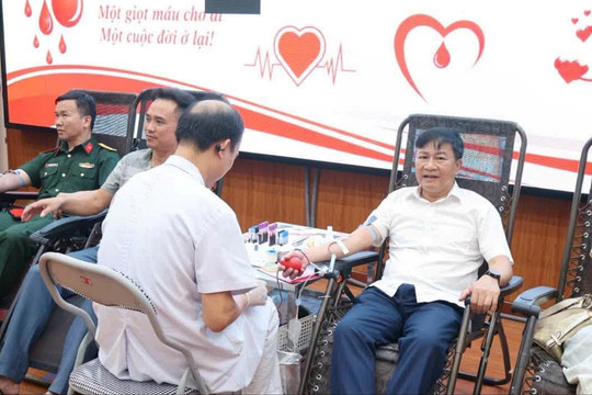 Tiếp nhận 317 đơn vị máu tại Ngày hội hiến máu tình nguyện xã Nguyễn Lương Bằng