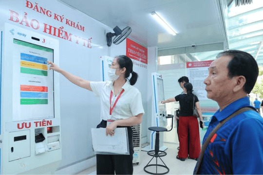 Không thu thêm tiền của người khám bảo hiểm y tế nếu không khám theo yêu cầu