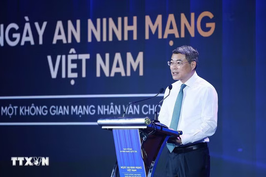 Bảo đảm an ninh mạng phải gắn kết giữa bảo vệ hệ thống và con người