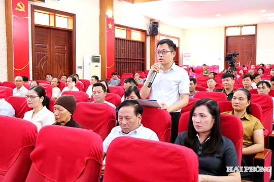 Cử tri kiến nghị thành phố quan tâm đầu tư hạ tầng đô thị và an sinh xã hội