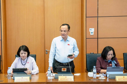 Đại biểu Quốc hội thành phố Hải Phòng góp ý hoàn thiện cơ chế phân quyền trong phát triển đô thị