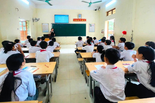 Học sinh có thể học tiếng Anh bắt buộc từ lớp 1
