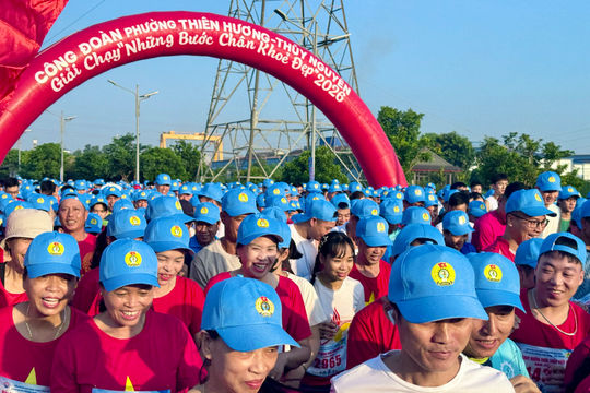 Hơn 5.000 người tham gia giải chạy trong khu công nghiệp