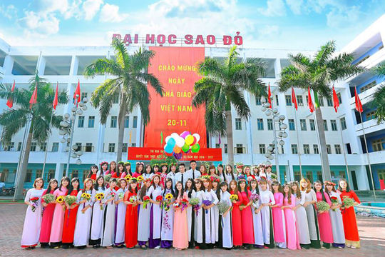 Đại học Sao Đỏ công bố điểm chuẩn, ngành Luật tăng 2 điểm