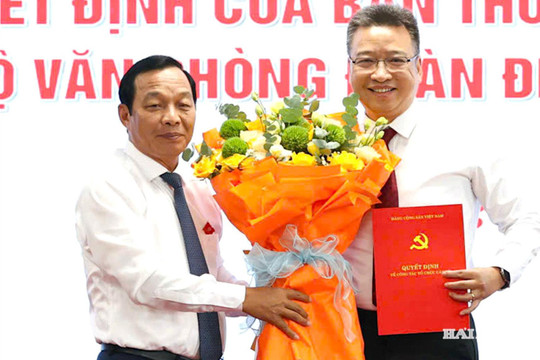 Kiện toàn lãnh đạo Văn phòng Đoàn Đại biểu Quốc hội và HĐND thành phố