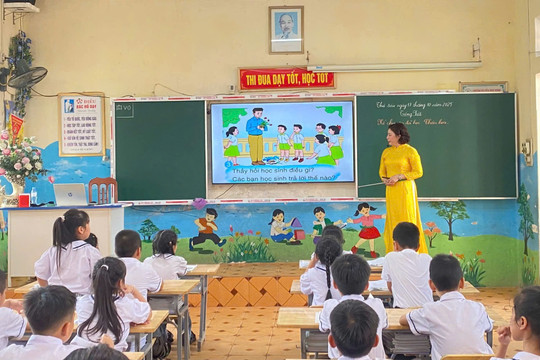 Chậm nhất 30/11 chi trả tiền chính sách tinh giản khi sáp nhập trường học
