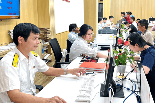 Hai Phong makes efforts to cut processing times for administrative procedure