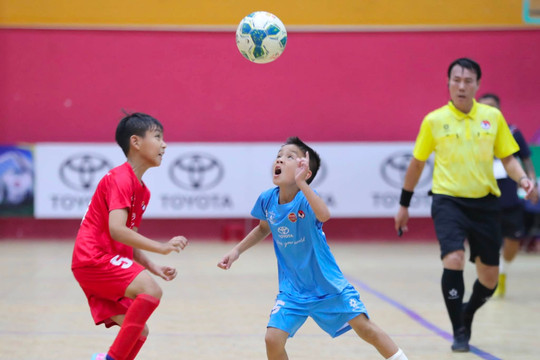 U9 Gia Bảo Hải Phòng thắng đậm ngày ra quân, chiếm ngôi đầu bảng E