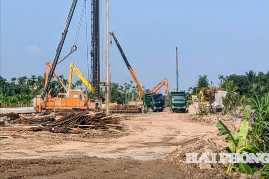Đẩy nhanh giải ngân, thúc tiến độ công trình