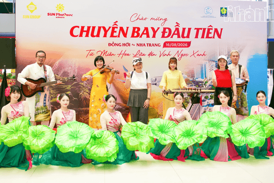 Chính thức đưa vào khai thác đường bay thẳng Cam Ranh - Đồng Hới