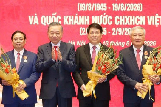 Tri ân các đồng chí Ủy viên Bộ Chính trị, Ủy viên Ban Bí thư các thời kỳ