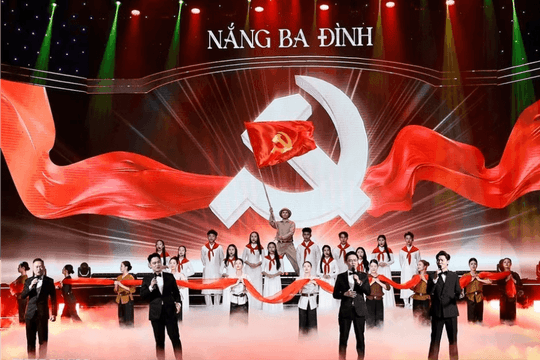 Chương trình nghệ thuật chính luận ‘Nắng Ba Đình’