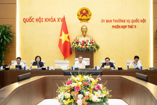 Giảm thuế cần đi đôi với tạo thuận lợi trong phương thức nộp thuế