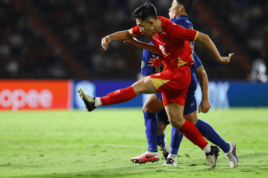 Thắng 2-0 trên sân Thái Lan, Việt Nam nắm lợi thế lớn trước trận chung kết lượt về ASEAN Cup 2026