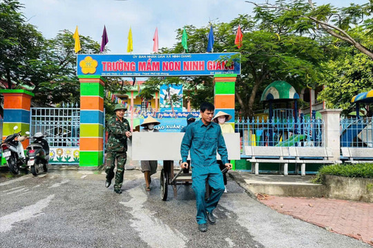 Dân vận khéo, bền chặt tình quân dân