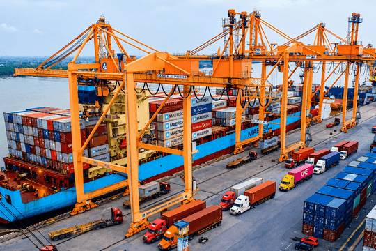 Hai Phong Port offers three days of free container storage for National Day