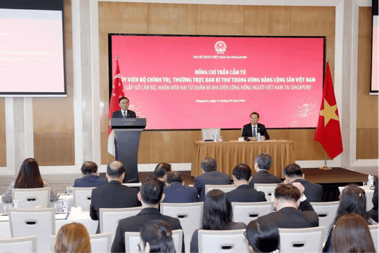 Gắn kết cộng đồng người Việt tại Singapore với quê hương