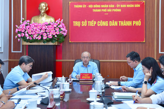 Chủ tịch UBND thành phố Hải Phòng tiếp công dân định kỳ tháng 8
