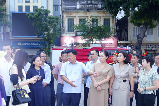 Tổng duyệt chương trình khai mạc Phố đi bộ - ẩm thực đêm Hải Phòng