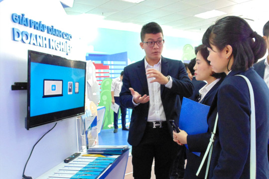 Tạo động lực tăng trưởng mới từ dịch vụ số