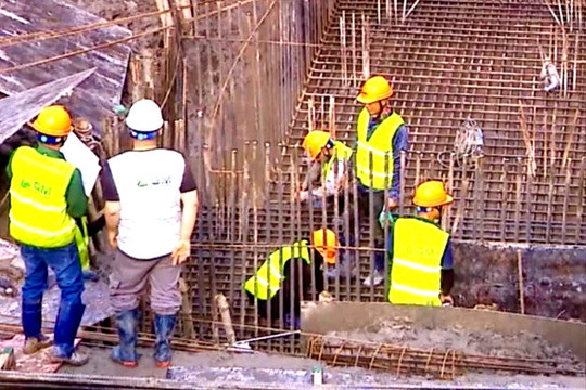 'Sức nóng' thị trường nhân lực ngành xây dựng