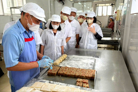 Tăng cường giám sát an toàn thực phẩm từ gốc