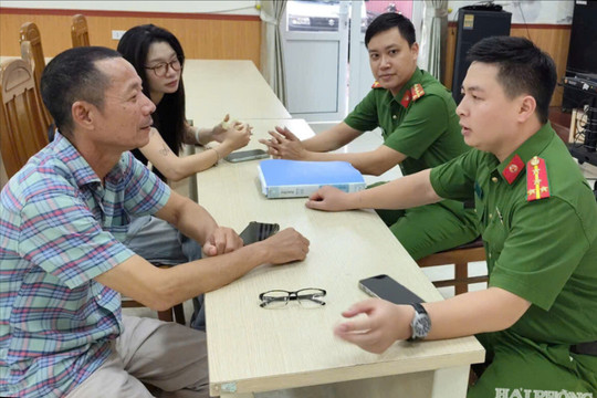 Cảnh giác bẫy lừa đảo khi làm 'sổ đỏ'