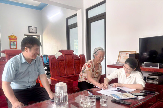 'Chính quyền thân thiện' vì dân phục vụ