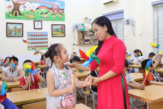 Đưa chương trình giáo dục phổ thông đạt kết quả thực chất