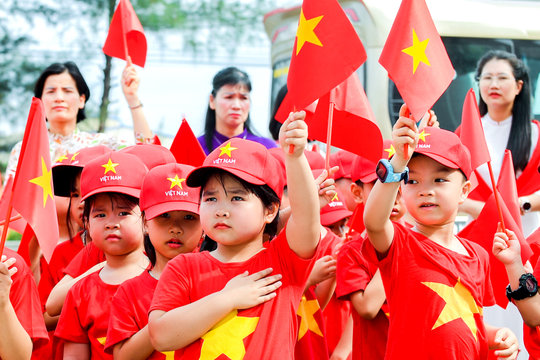 Tự chủ để vươn mình