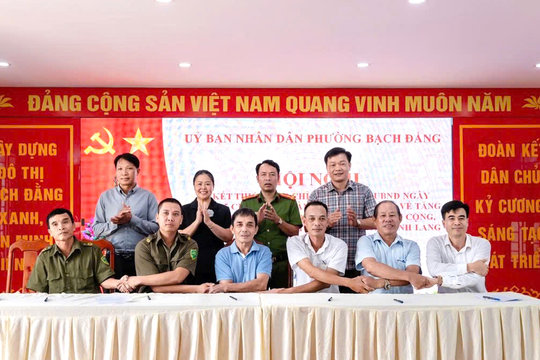 Phường Bạch Đằng duy trì kết quả giải toả vi phạm lòng đường, vỉa hè