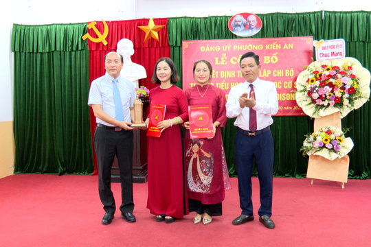 Nỗ lực phát triển Đảng trong doanh nghiệp