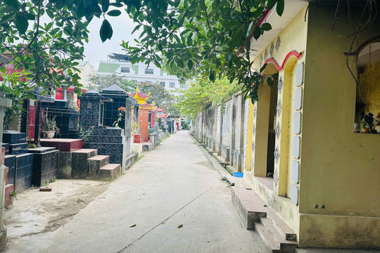 Hoàn thiện pháp lý quản lý đất nghĩa trang