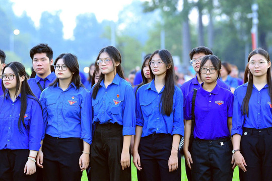 Người trẻ lan tỏa lòng yêu nước bằng những hành động thiết thực