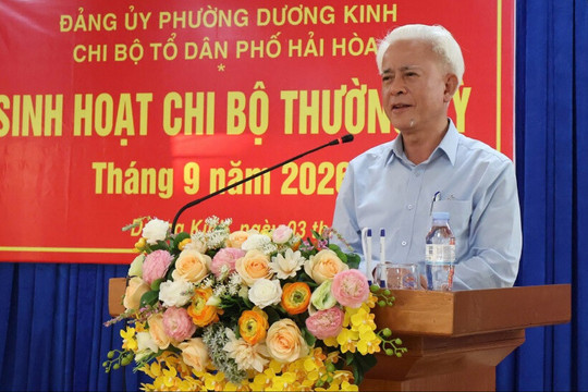 Lựa chọn các vấn đề phù hợp thực tế để sinh hoạt chuyên đề