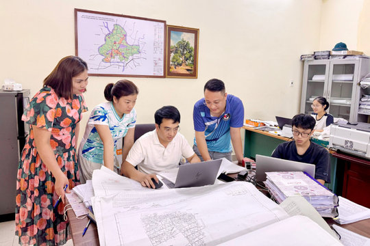 Gần dân để bồi đắp niềm tin