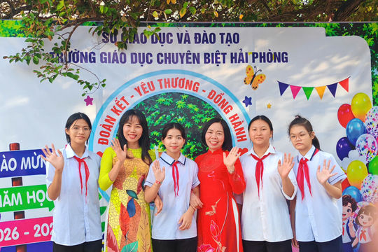 Trường Giáo dục chuyên biệt Hải Phòng khai giảng năm học mới