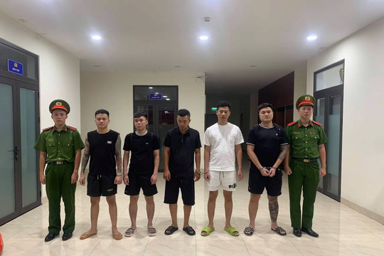 Bắt 8 đối tượng mạo danh 'Huấn Hoa Hồng' lừa đảo qua mạng