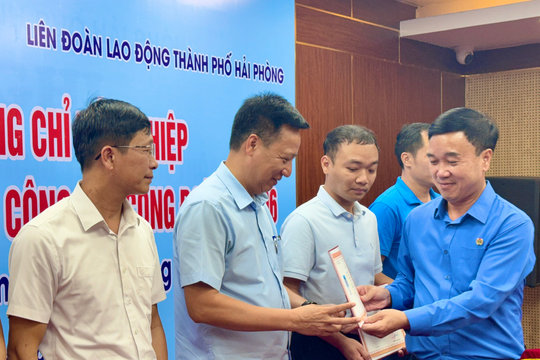 Nâng cao năng lực cho cán bộ công đoàn cơ sở