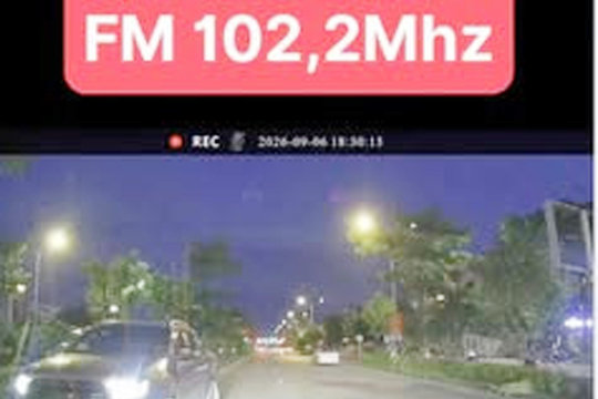 Thính giả THP Giao thông phản ánh, lái xe ô tô đi ngược chiều trên đường Lê Hồng Phong bị xử phạt