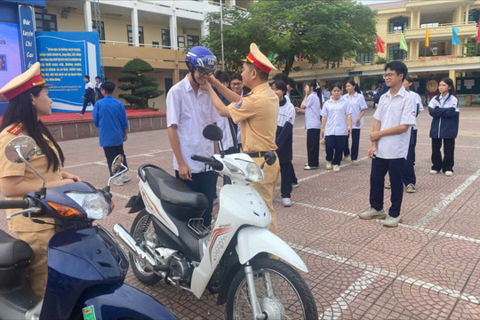 Hải Phòng mở chiến dịch đào tạo kỹ năng lái xe an toàn