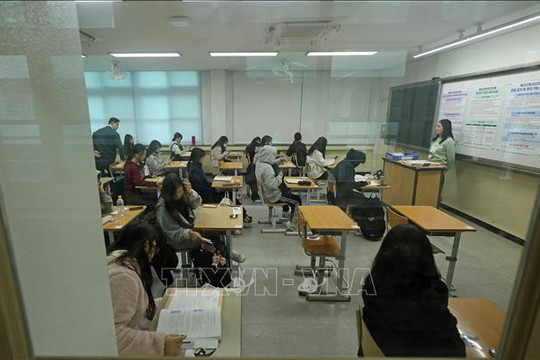 Hàn Quốc đón hơn 500.000 người nước ngoài đến học tập, đào tạo