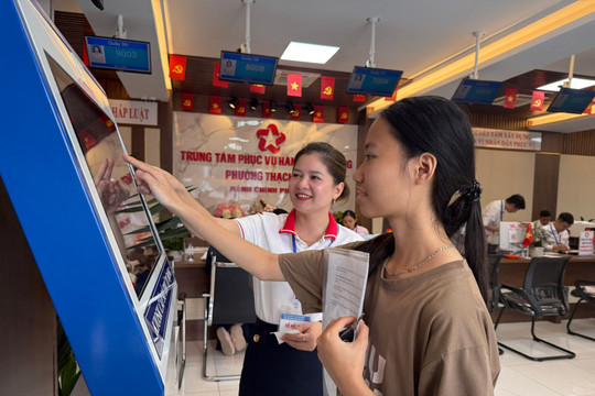 Thạch Khôi hướng đến chính quyền số, gần dân