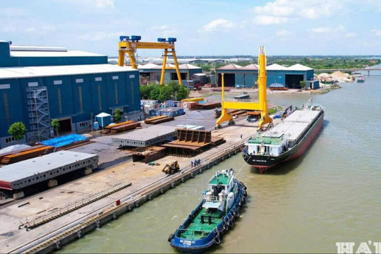 Cải thiện môi trường đầu tư, tạo đà tăng trưởng