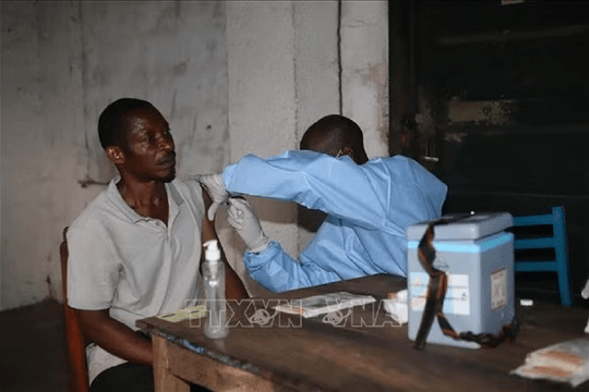 Cộng hòa dân chủ Congo tuyên bố đã qua đỉnh dịch Ebola